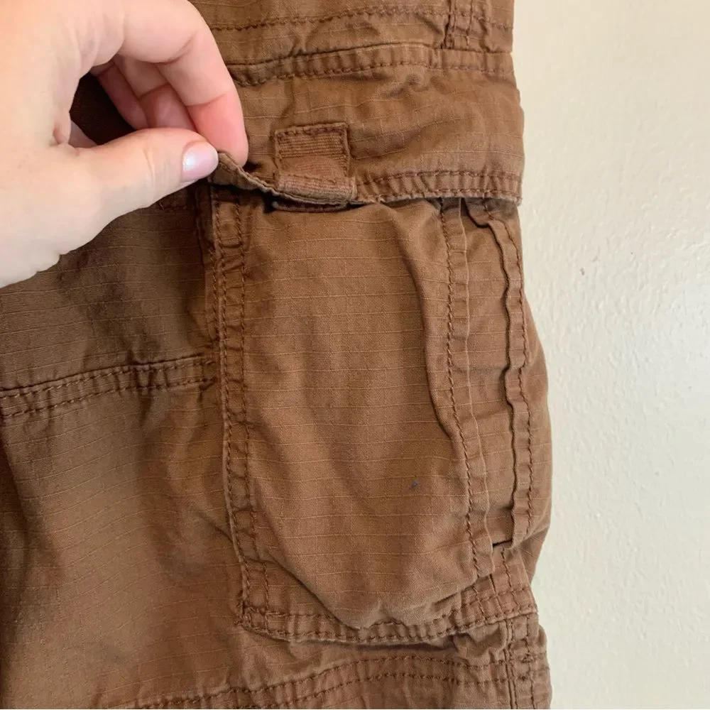 OP Vintage Brown Cargo Shorts ripstop Cotton and Knee-Length Design 38